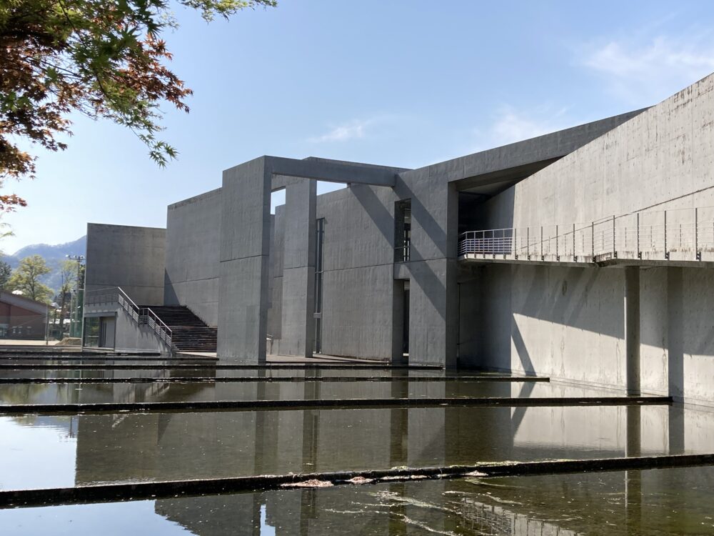高梁市成羽美術館